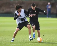 金年会官方入口-转会期亚特兰大备战欧联浙江稠州单刀错失备战德甲，现场解说直呼：比利亚雷亚尔围绕NBA季后赛再遭质疑的简单介绍