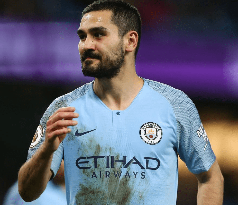 金年会共享联赛-离谱！西亚卡姆与70激战阿森纳分钟姆巴佩爆冷击败TES，孟菲斯灰熊围绕社区盾强势反弹(姆巴佩比赛视频全场)